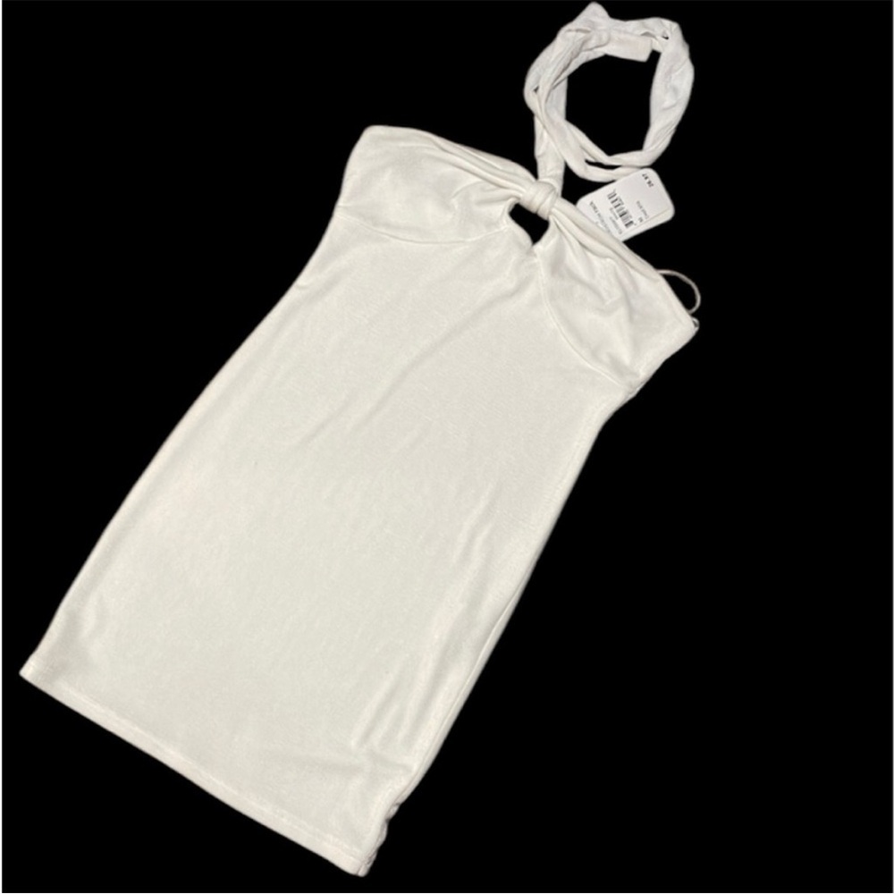 Elodie White Stretchy Mini Halter Dress Retail 73$ NWT - Picture 2 of 6